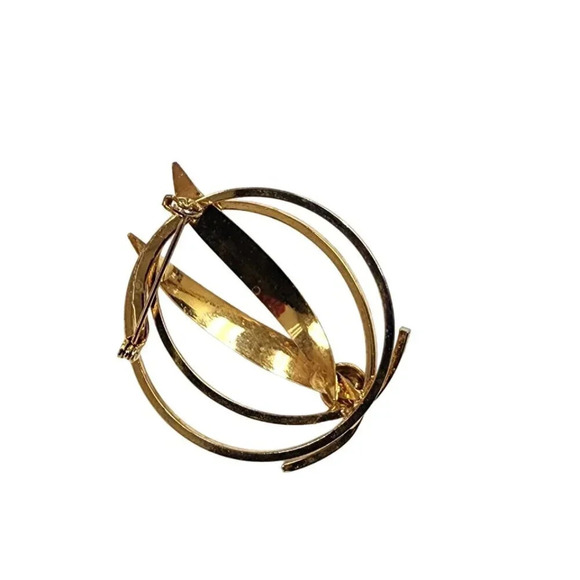 Vintage 60s-70s Textured Feather Interlocking Circles Brooch Pin Gold Tone - Picture 2 of 2